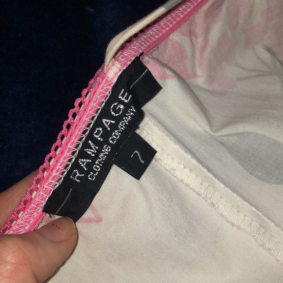 White dress with pink bow & flowers - Picture 6 of 7